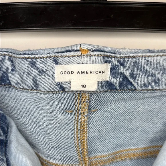 Good American Good Boy Split Hem High Waist Straight Leg Jeans